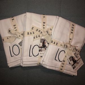 Rae Dunn Love Cloth Napkin Set